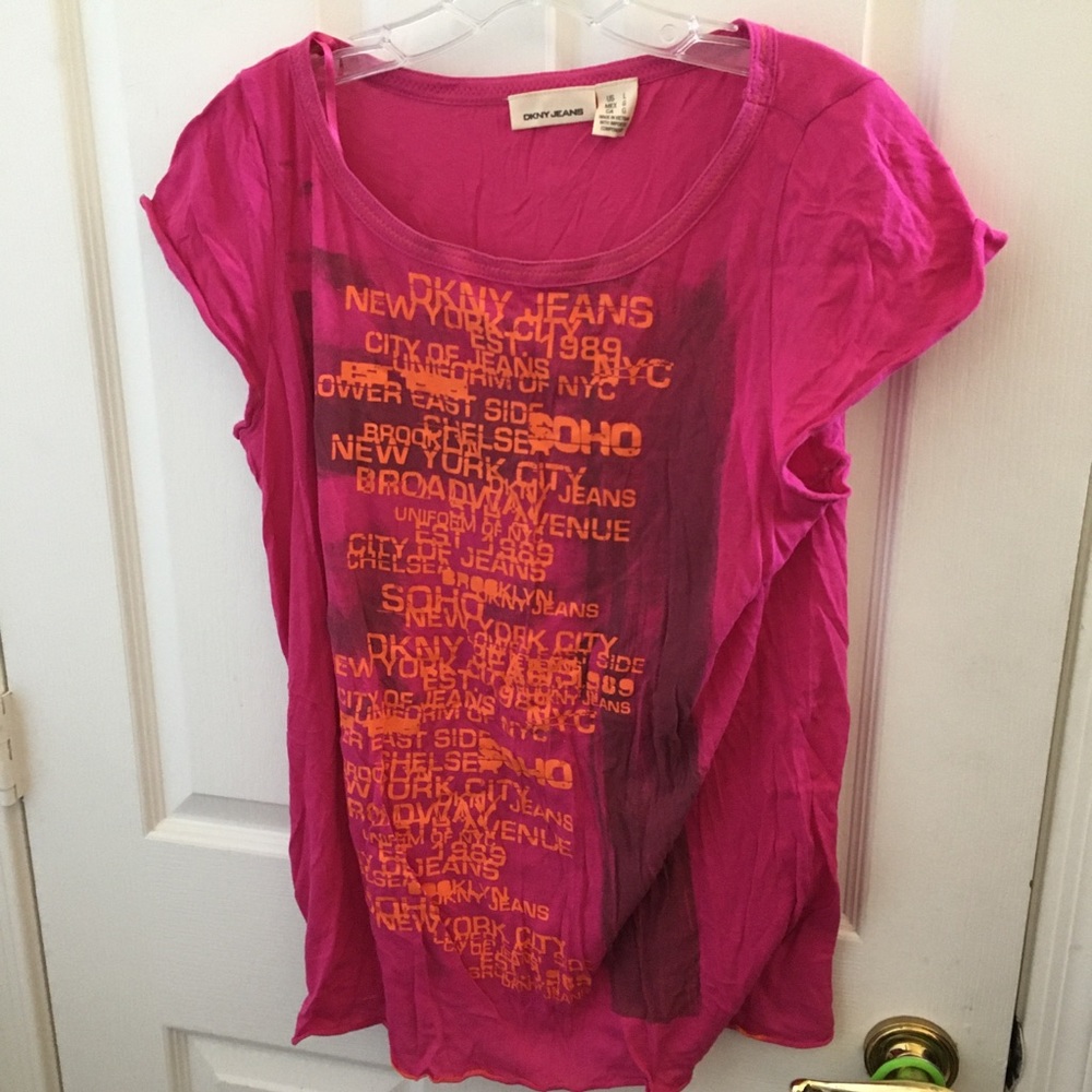 FINAL MARKDOWN Ladies dkny jeans tee large